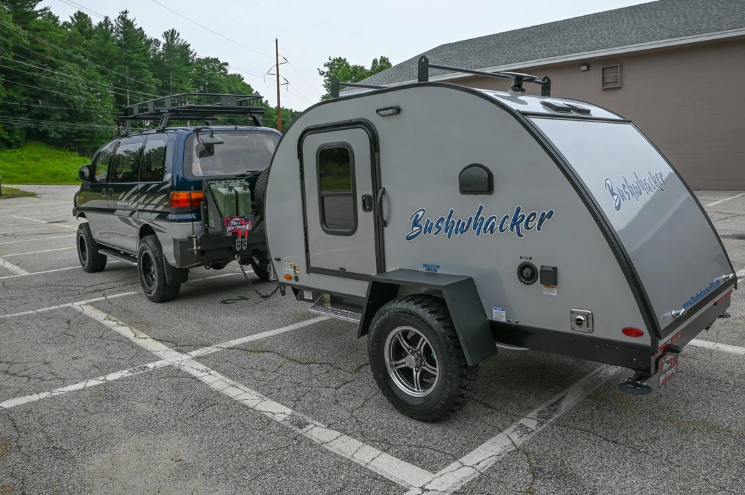 1995 Mitsubishi Delica 4th Gen - Image 6 of 31