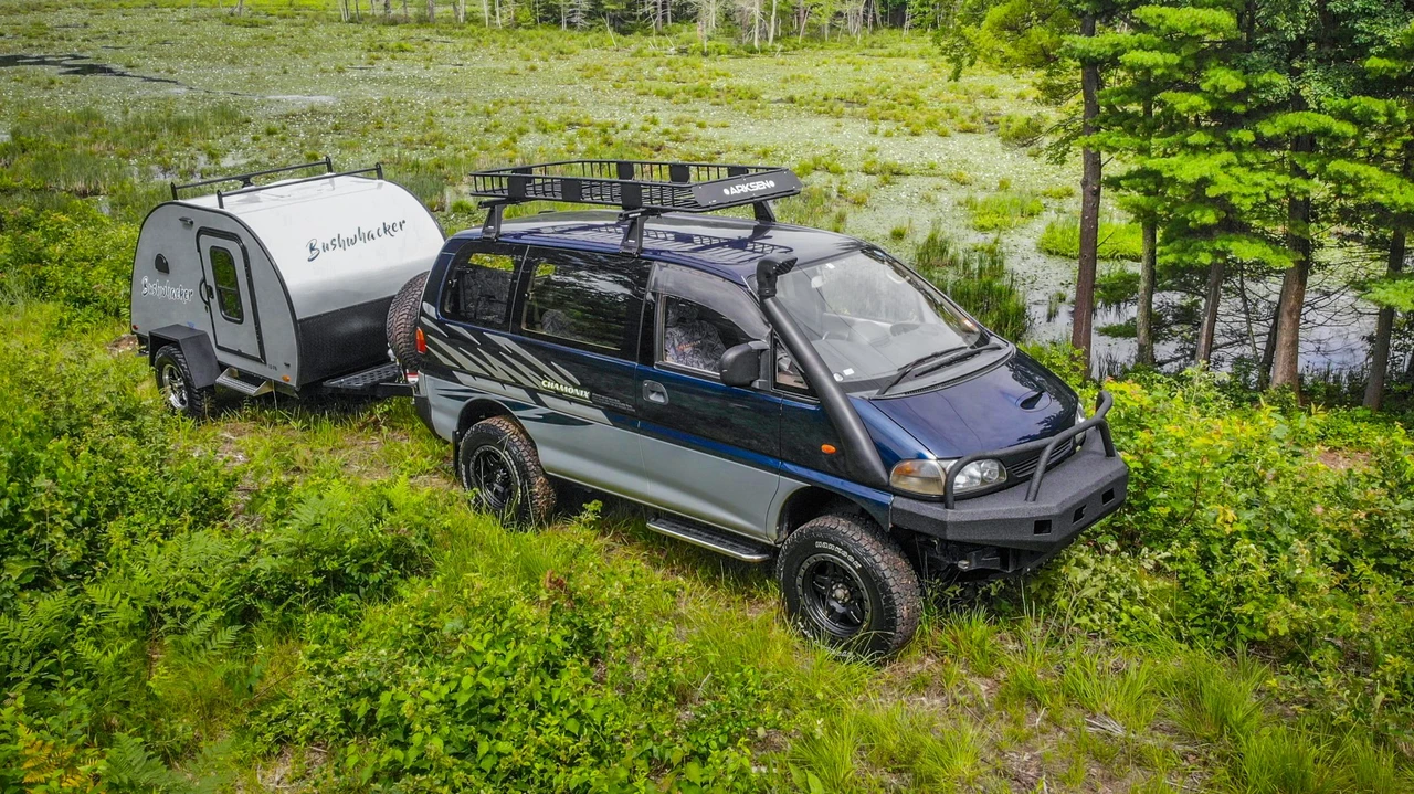 1995 Mitsubishi Delica 4th Gen - Image 19 of 31