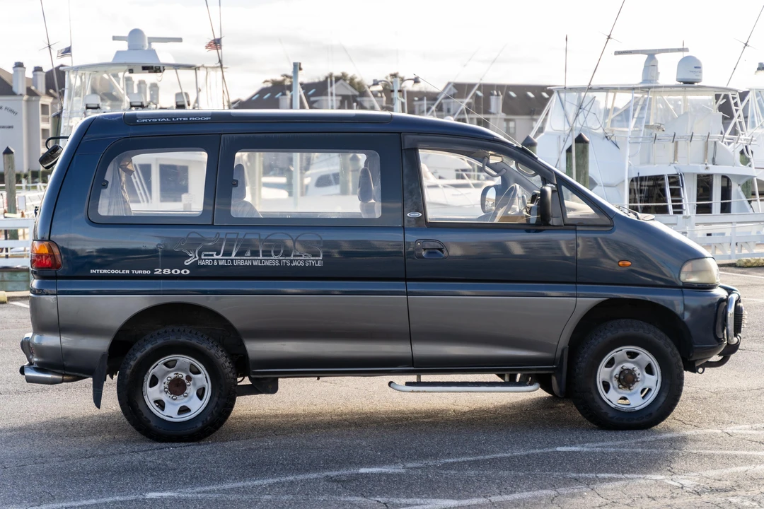 1995 Mitsubishi Delica 3rd Gen - Image 3 of 31