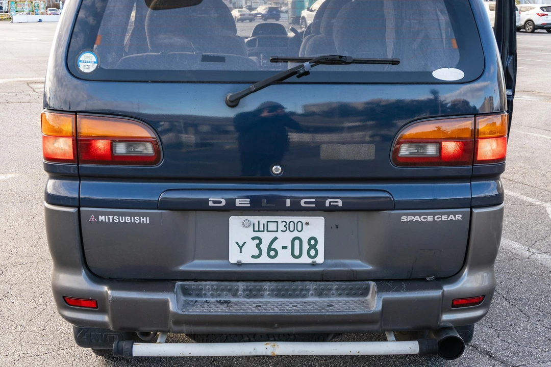 1995 Mitsubishi Delica 3rd Gen - Image 21 of 31
