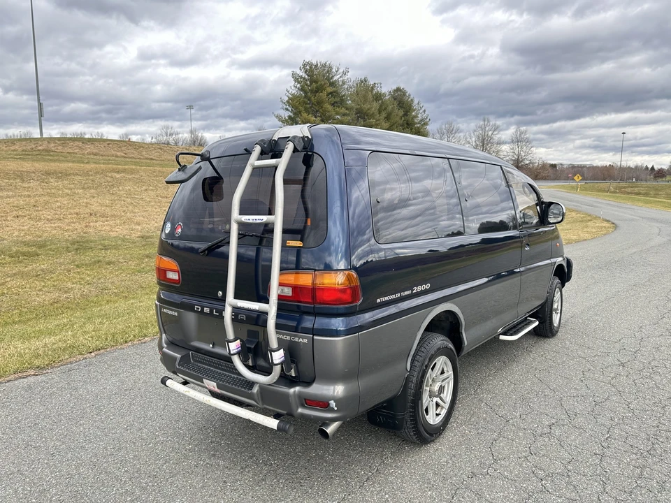 1995 Mitsubishi Delica 4th Gen - Image 23 of 31