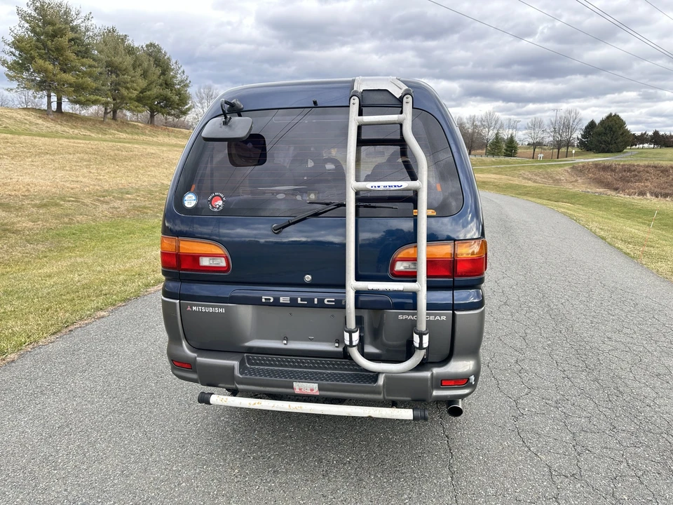 1995 Mitsubishi Delica 4th Gen - Image 20 of 31