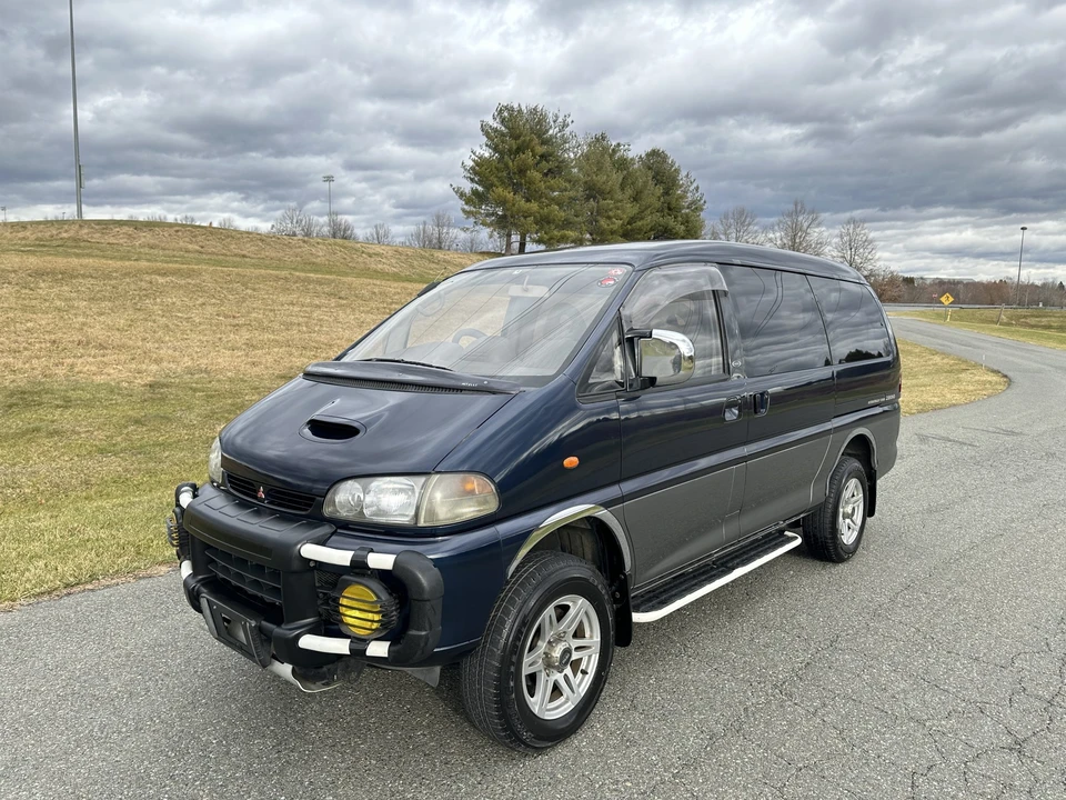 1995 Mitsubishi Delica 4th Gen - Image 6 of 31