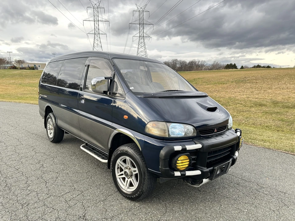 1995 Mitsubishi Delica 4th Gen - Image 28 of 31