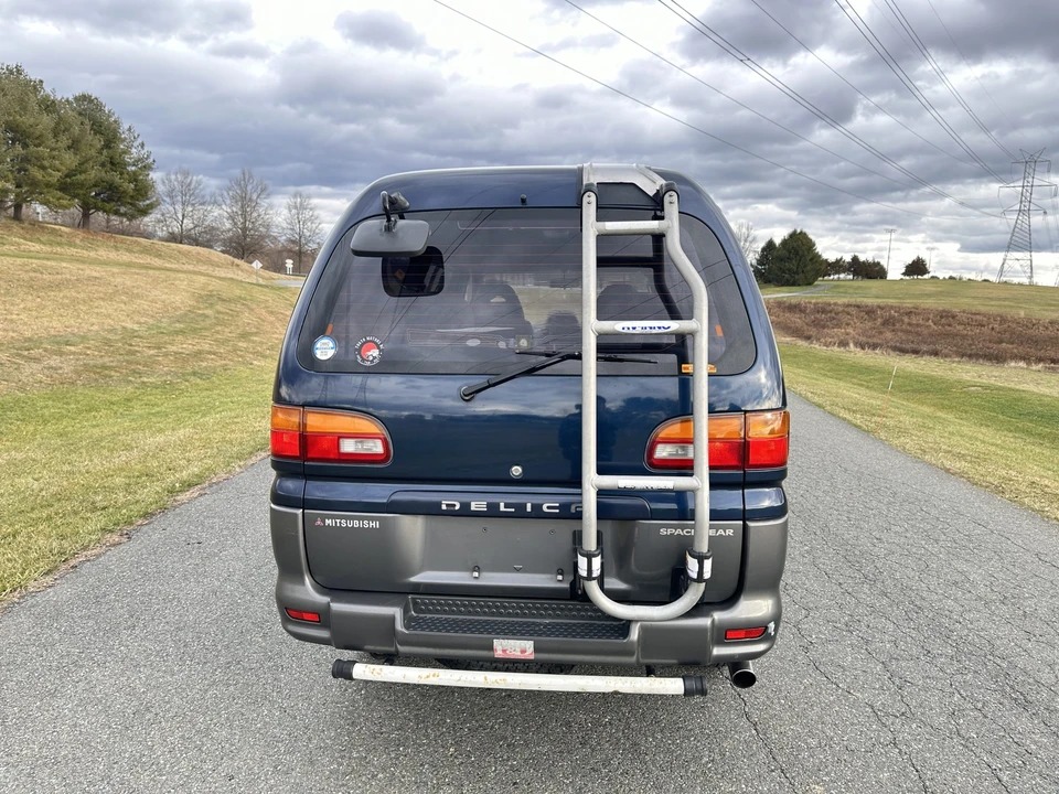1995 Mitsubishi Delica 4th Gen - Image 19 of 31