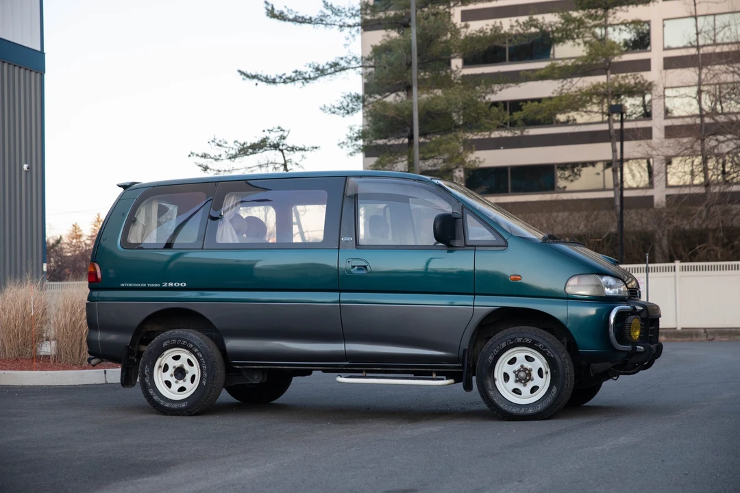 1995 Mitsubishi Delica 4th Gen - Image 29 of 31