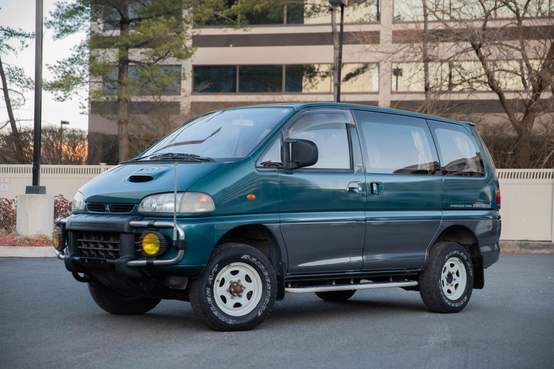 1995 Mitsubishi Delica 4th Gen - Image 23 of 31