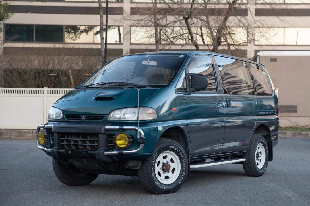 1995 Mitsubishi Delica 4th Gen - Image 24 of 31