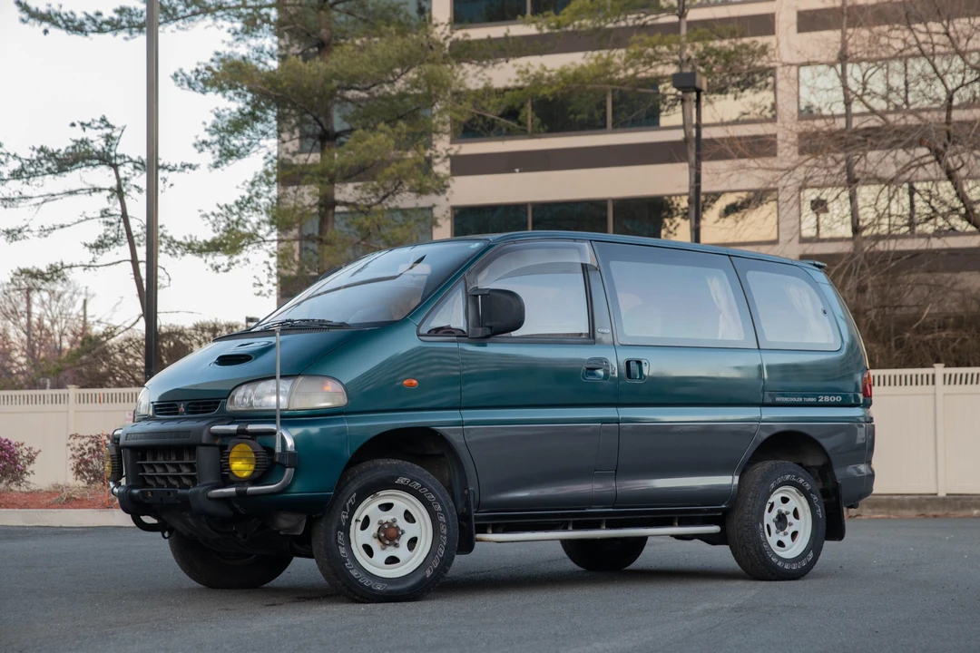 1995 Mitsubishi Delica 4th Gen - Image 22 of 31