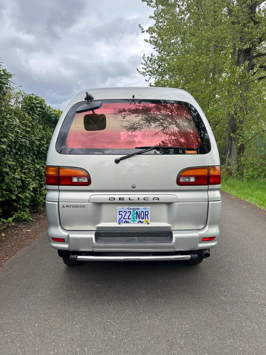 1995 Mitsubishi Delica 3rd Gen - Image 17 of 31