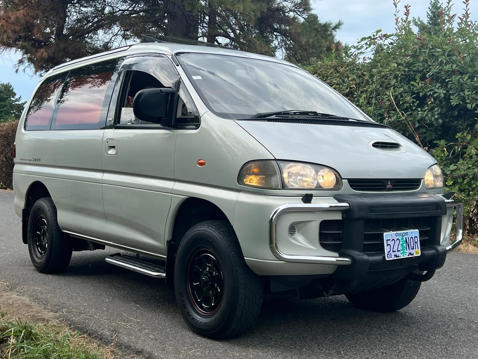 1995 Mitsubishi Delica 3rd Gen - Image 25 of 31