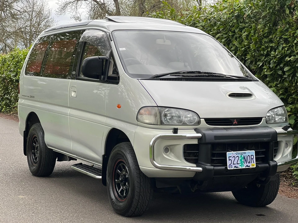 1995 Mitsubishi Delica 3rd Gen - Image 26 of 31