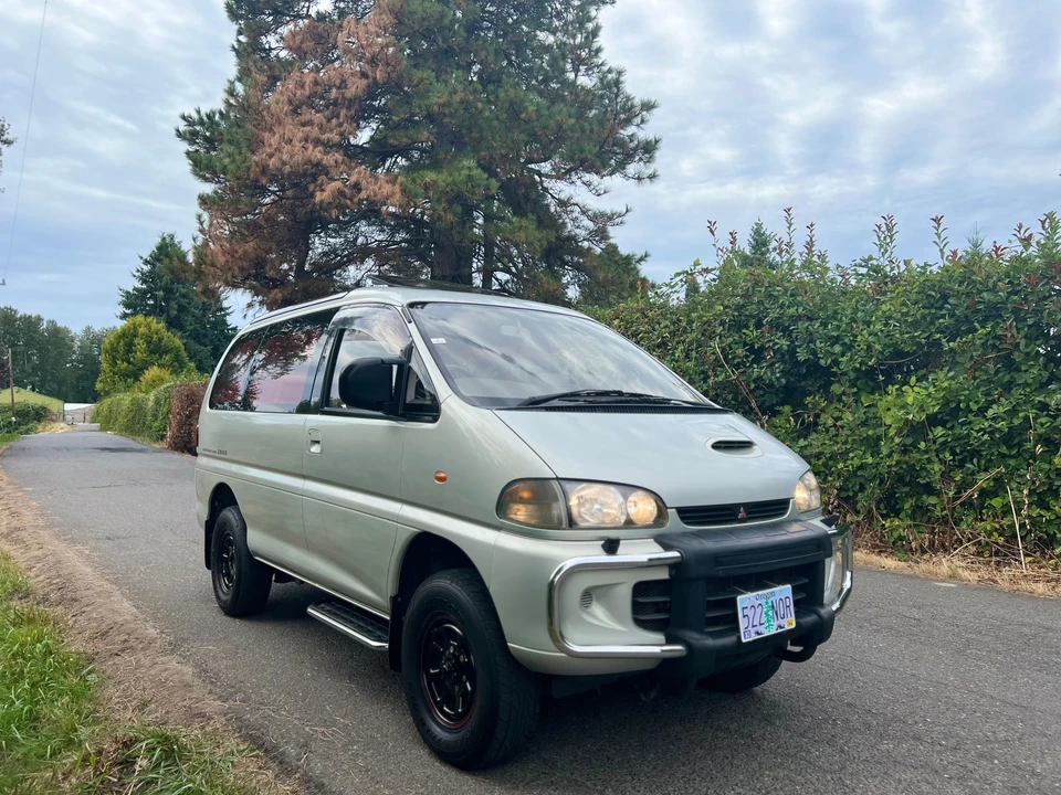 1995 Mitsubishi Delica 3rd Gen - Image 24 of 31
