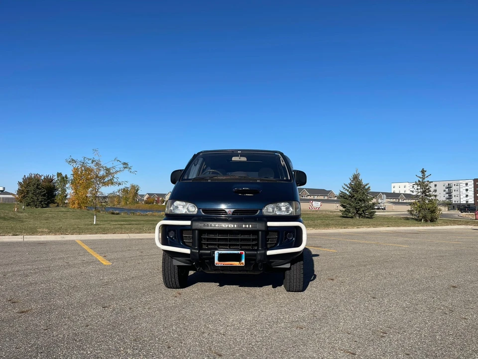 1995 Mitsubishi Delica 4th Gen - Image 6 of 31
