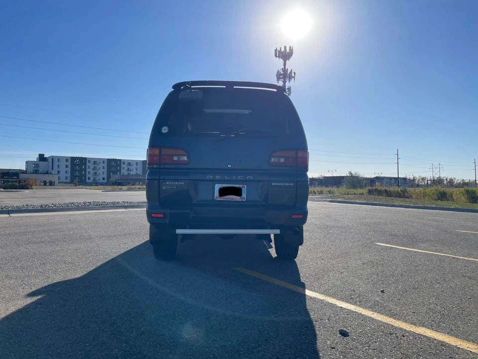 1995 Mitsubishi Delica 4th Gen - Image 15 of 31