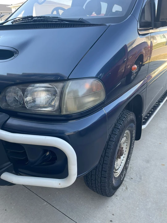 1995 Mitsubishi Delica 4th Gen - Image 29 of 31