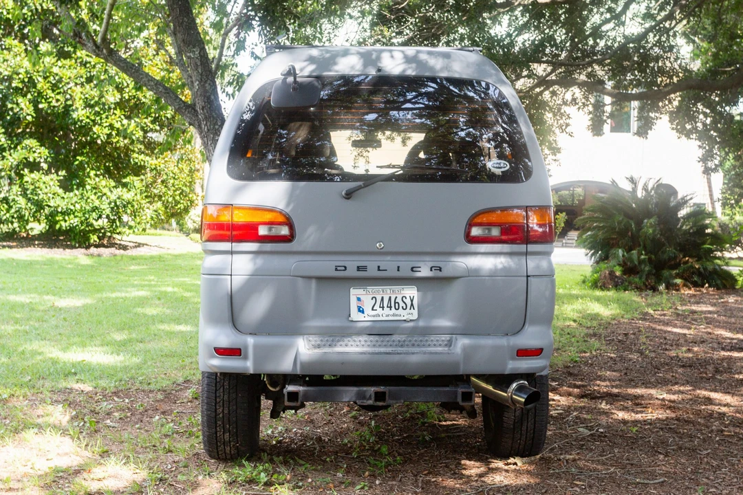 1995 Mitsubishi Delica 3rd Gen - Image 8 of 31