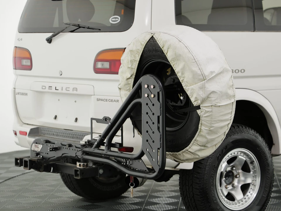 1995 Mitsubishi Delica 4th Gen - Image 24 of 31