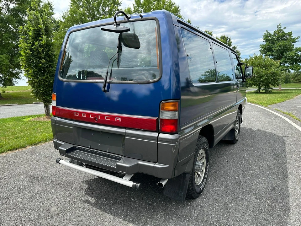 1995 Mitsubishi Delica 4th Gen - Image 27 of 31