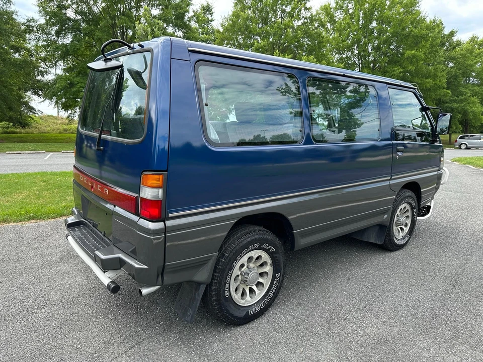 1995 Mitsubishi Delica 4th Gen - Image 29 of 31