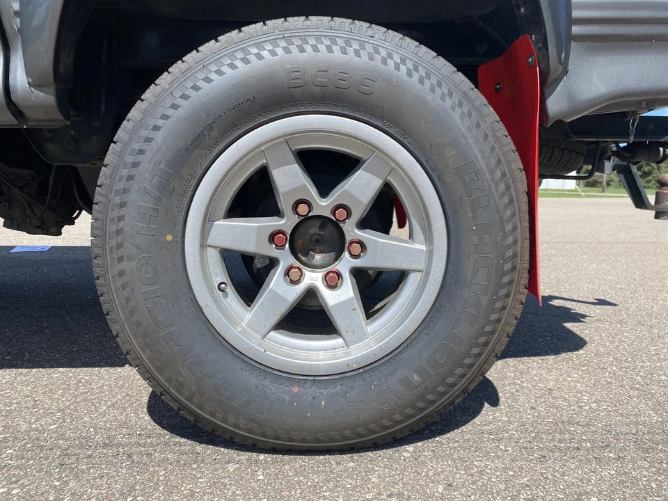 1995 Mitsubishi Delica 4th Gen - Image 24 of 31