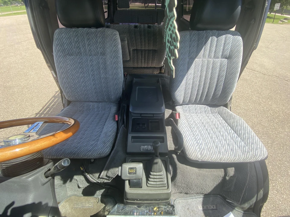 1995 Mitsubishi Delica 4th Gen - Image 29 of 31