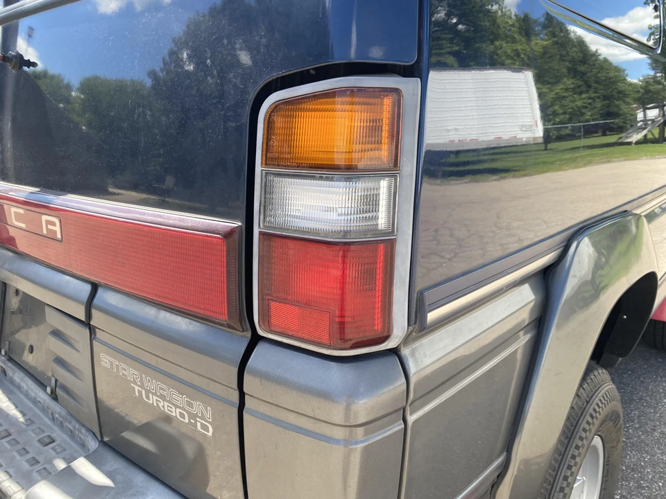 1995 Mitsubishi Delica 4th Gen - Image 19 of 31