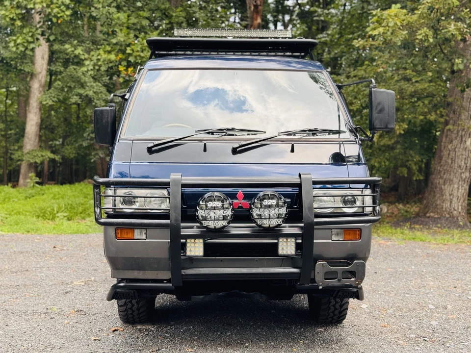 1995 Mitsubishi Delica 4th Gen - Image 25 of 31