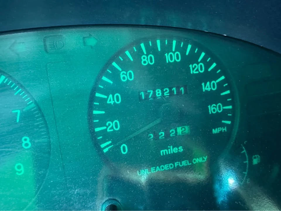1995 Mitsubishi Eclipse 2nd Gen - Image 13 of 15
