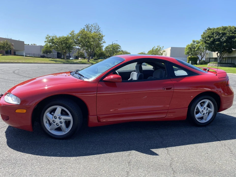 1995 Mitsubishi Eclipse 2nd Gen - Image 13 of 31