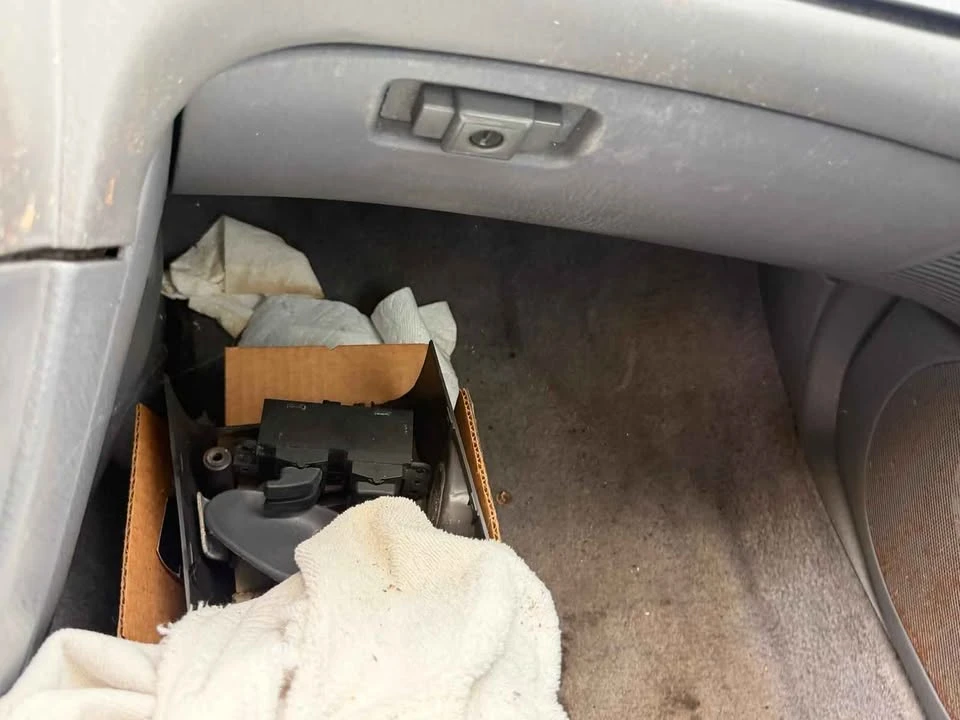 1995 Mitsubishi Eclipse 2nd Gen - Image 6 of 18