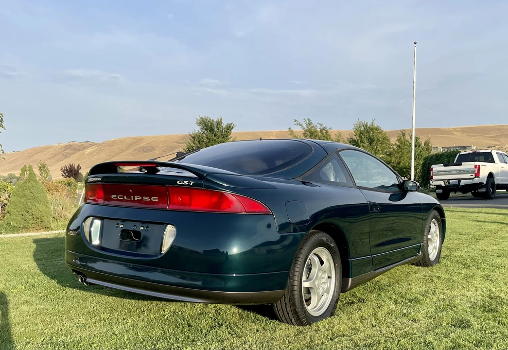 1995 Mitsubishi Eclipse 2nd Gen - Image 11 of 31