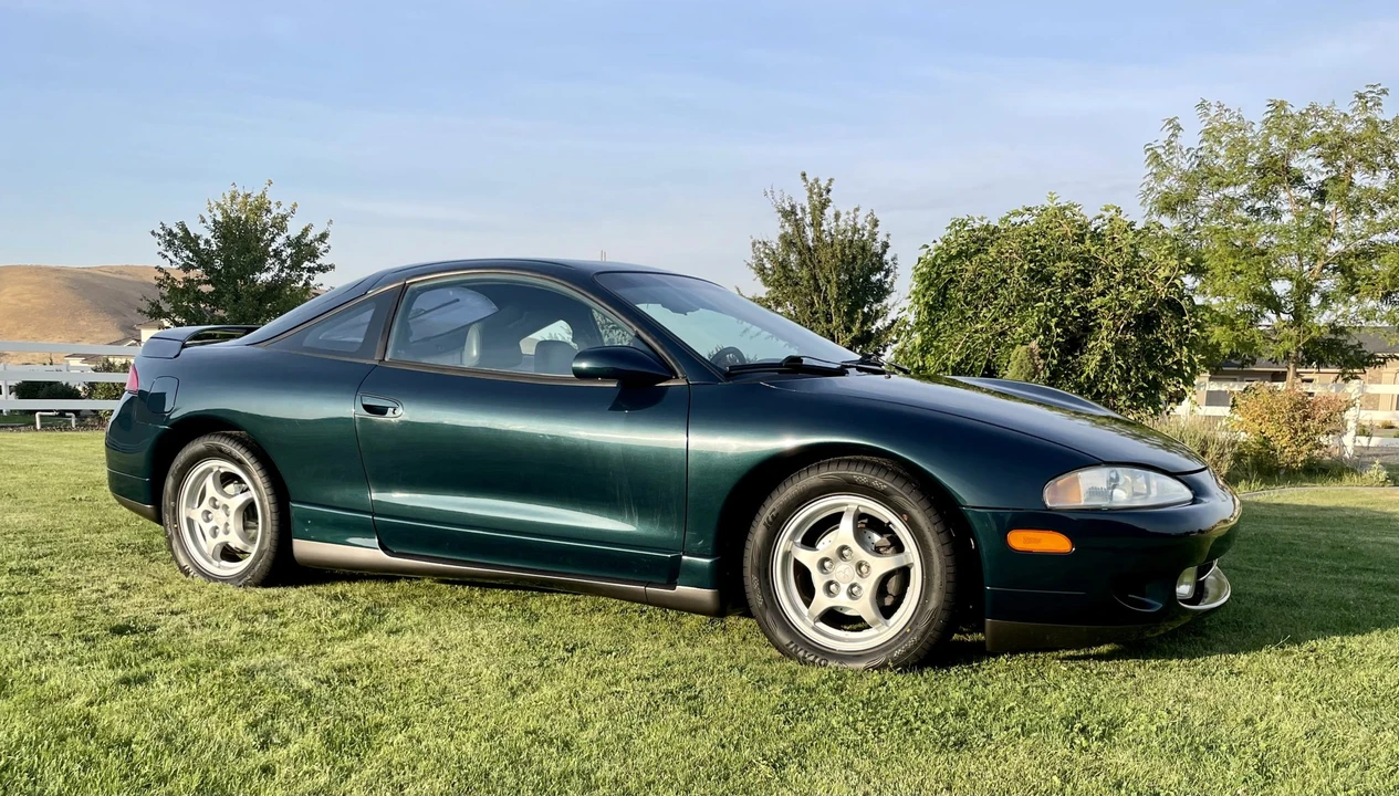 1995 Mitsubishi Eclipse 2nd Gen - Image 3 of 31