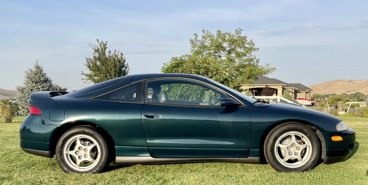 1995 Mitsubishi Eclipse 2nd Gen - Image 2 of 31