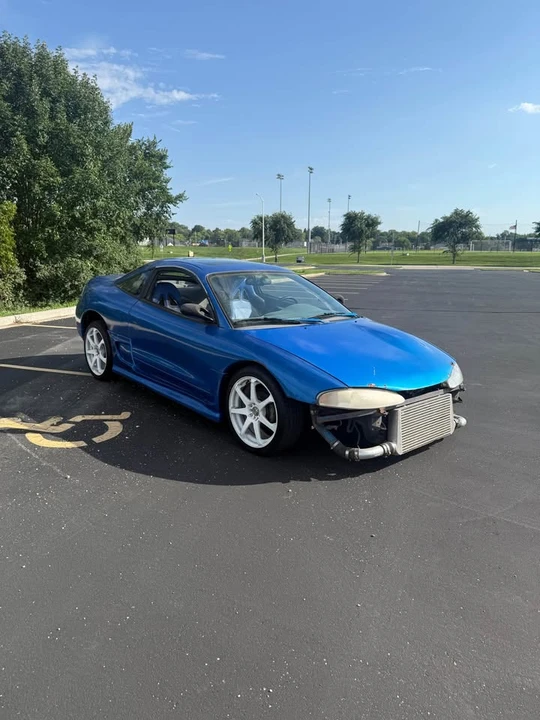 1995 Mitsubishi Eclipse 2nd Gen - Image 2 of 12