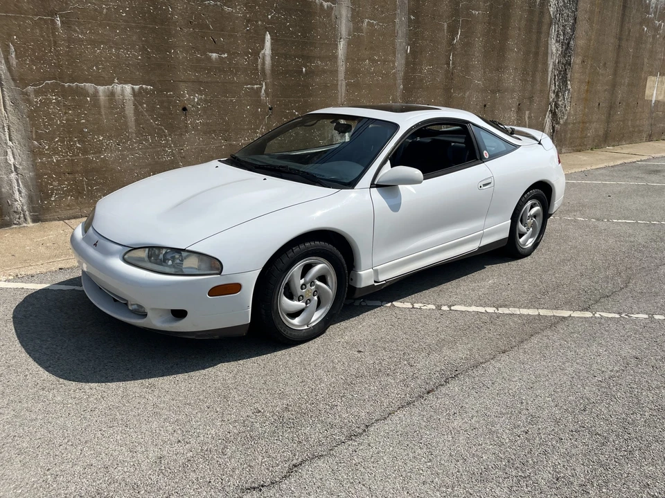 1995 Mitsubishi Eclipse 2nd Gen - Image 12 of 31
