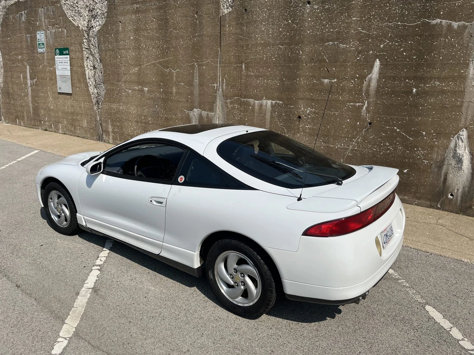 1995 Mitsubishi Eclipse 2nd Gen - Image 18 of 31