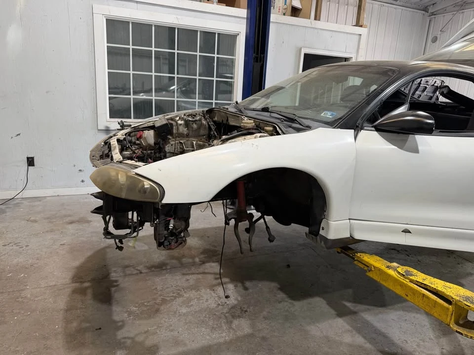 1995 Mitsubishi Eclipse 2nd Gen - Image 2 of 9