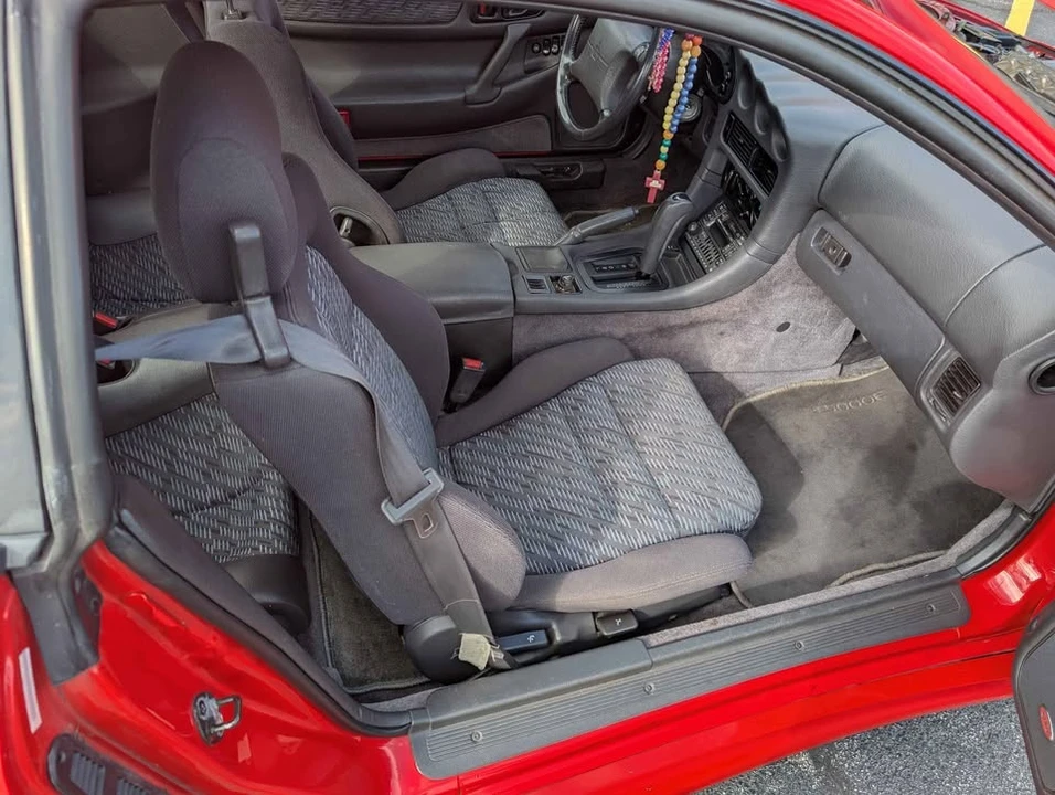 1995 Mitsubishi 3000GT Series 2 - Image 8 of 10