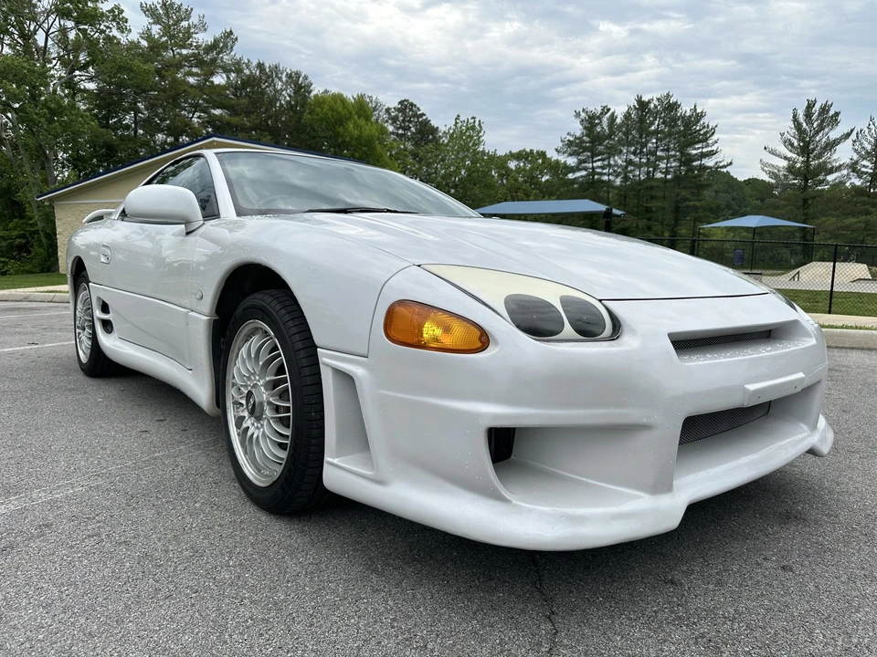 1995 Mitsubishi 3000GT Series 2 - Image 8 of 31