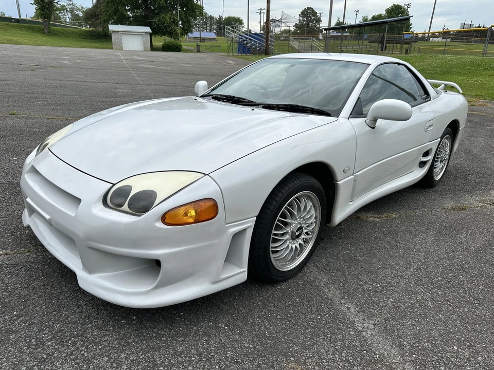 1995 Mitsubishi 3000GT Series 2 - Image 16 of 31