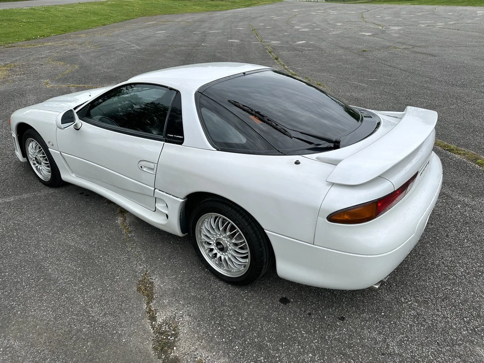 1995 Mitsubishi 3000GT Series 2 - Image 20 of 31