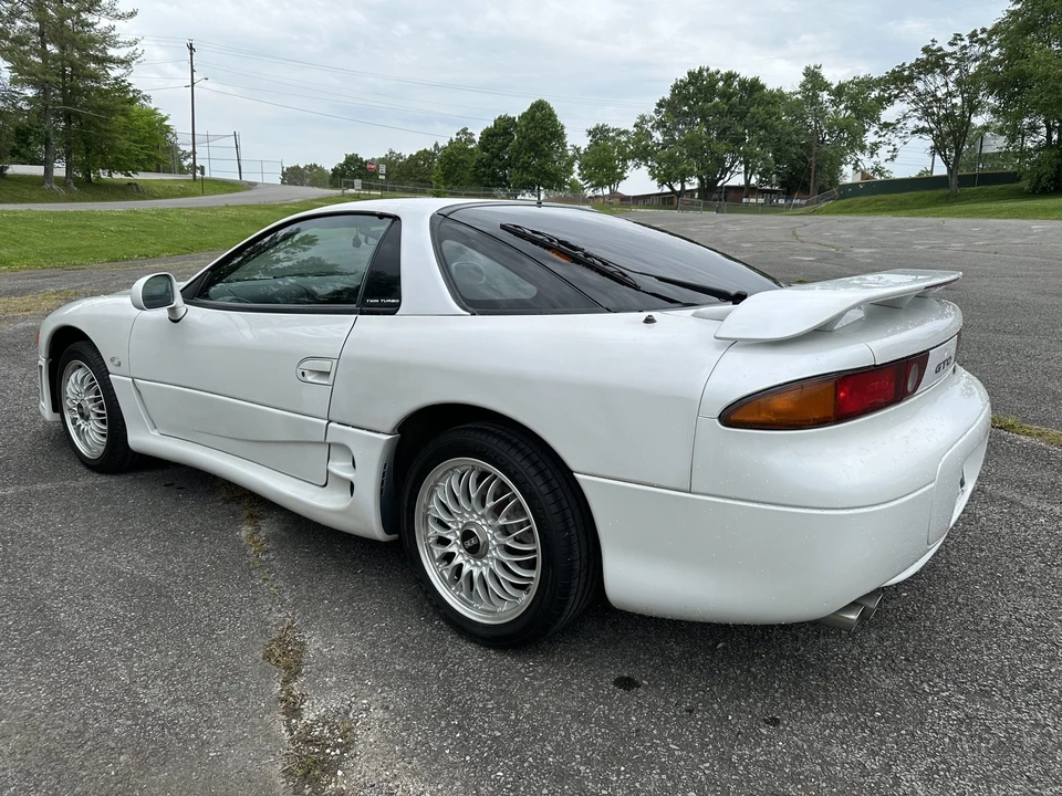 1995 Mitsubishi 3000GT Series 2 - Image 21 of 31
