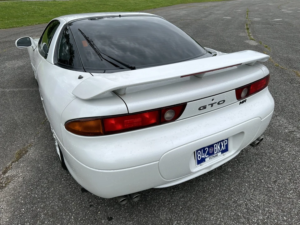 1995 Mitsubishi 3000GT Series 2 - Image 22 of 31