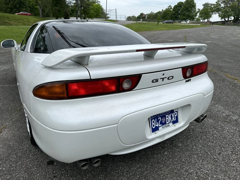 1995 Mitsubishi 3000GT Series 2 - Image 23 of 31