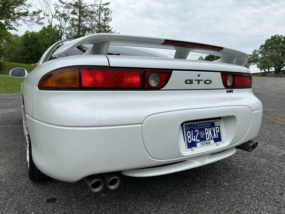 1995 Mitsubishi 3000GT Series 2 - Image 24 of 31