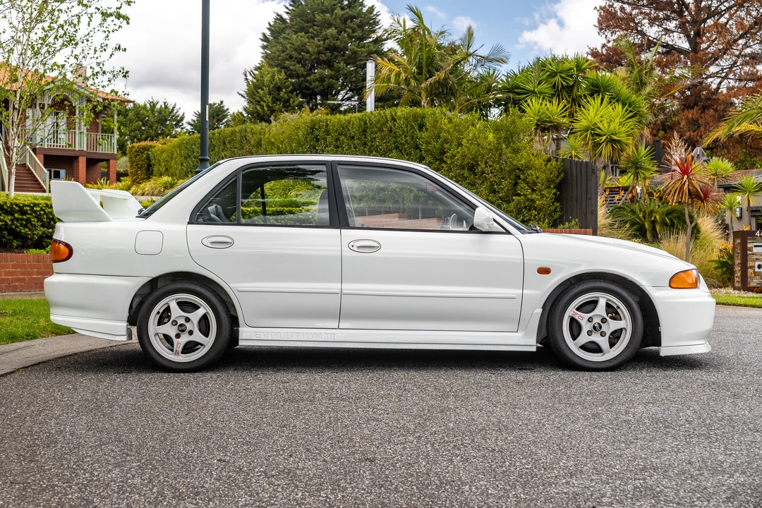1995 Mitsubishi Lancer Evolution III 5th Gen - Image 16 of 31