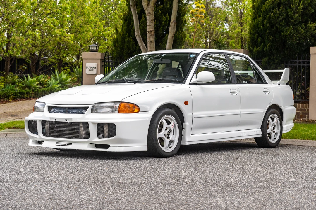 1995 Mitsubishi Lancer Evolution III 5th Gen - Image 11 of 31