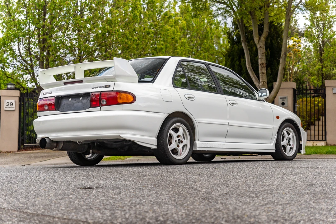 1995 Mitsubishi Lancer Evolution III 5th Gen - Image 5 of 31