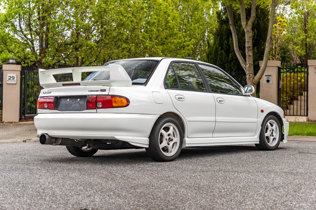 1995 Mitsubishi Lancer Evolution III 5th Gen - Image 13 of 31